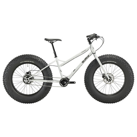 SURLY Moonlander 24" 24x6" Adventure Bike, 9sp Pinion Gearbox, Hydro Disc Brake, 6" Tyres click to zoom image