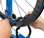 PARK CSH-1 - Clamping Spoke Holder click to zoom image